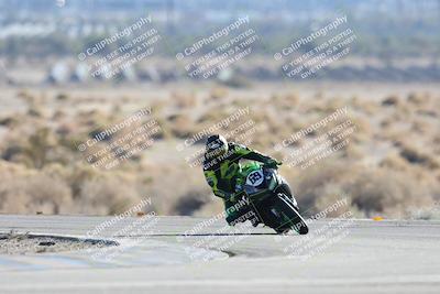 media/Dec-07-2025-CVMA (Sun) [[3e7d2de5dc]]/Race 12- Formula 40 MW and LW/